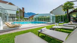 Feature background 1